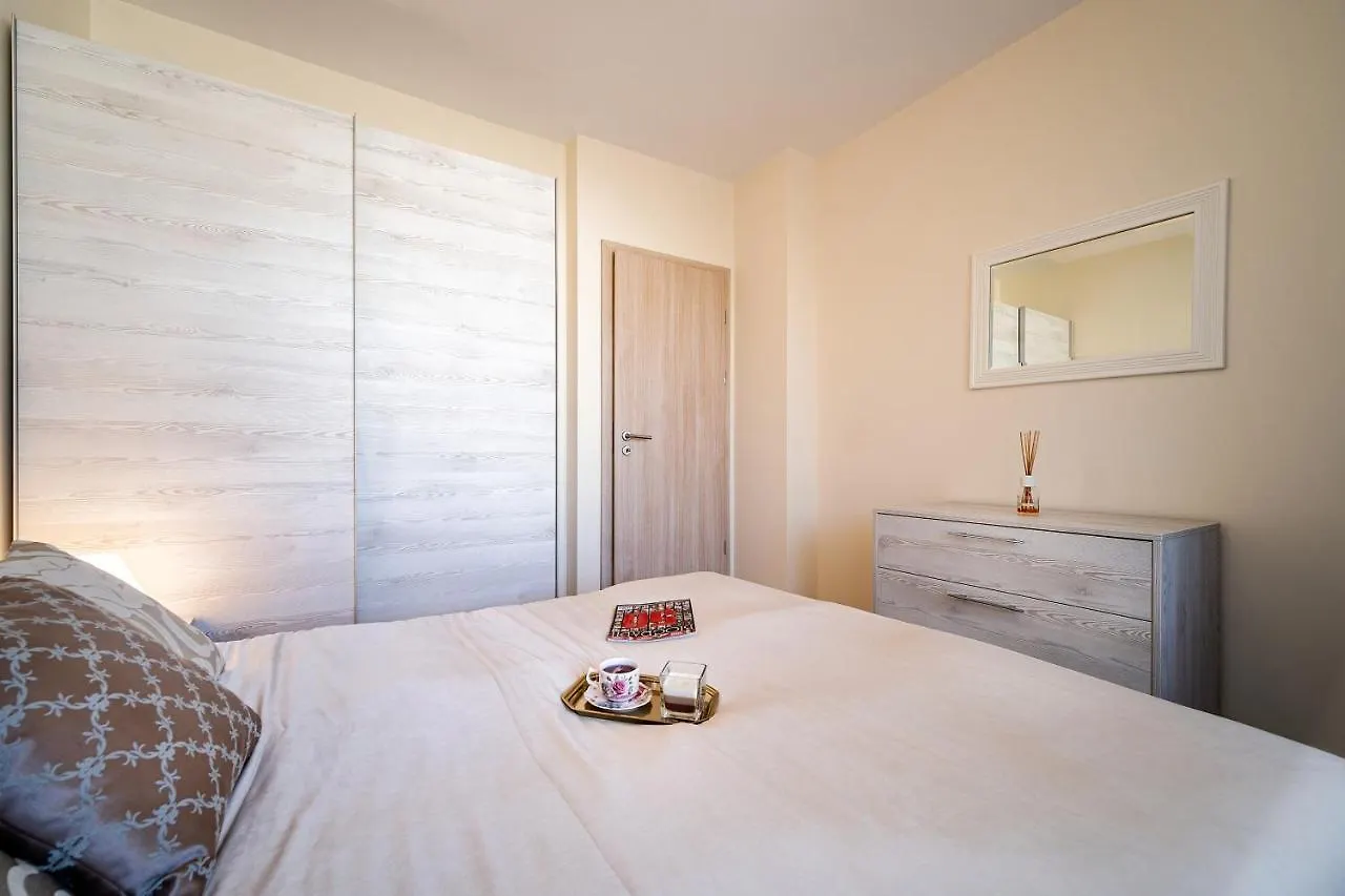Appartamento Summertime In Varna South Bay Beach Residence