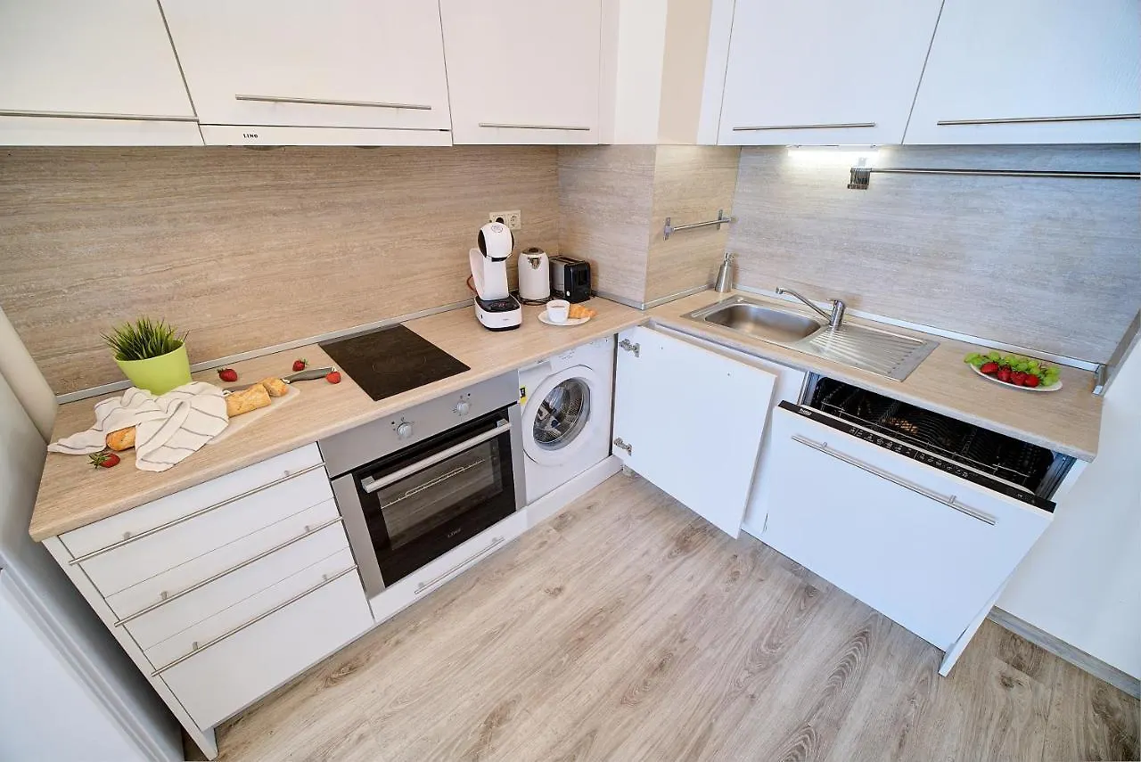 Summertime In Varna South Bay Beach Residence Bulgarije